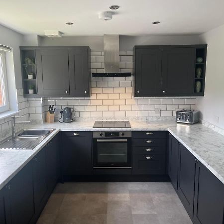Flat Two, 212 Eaglesham Road, East Kilbride, Glasgow Bagian luar foto