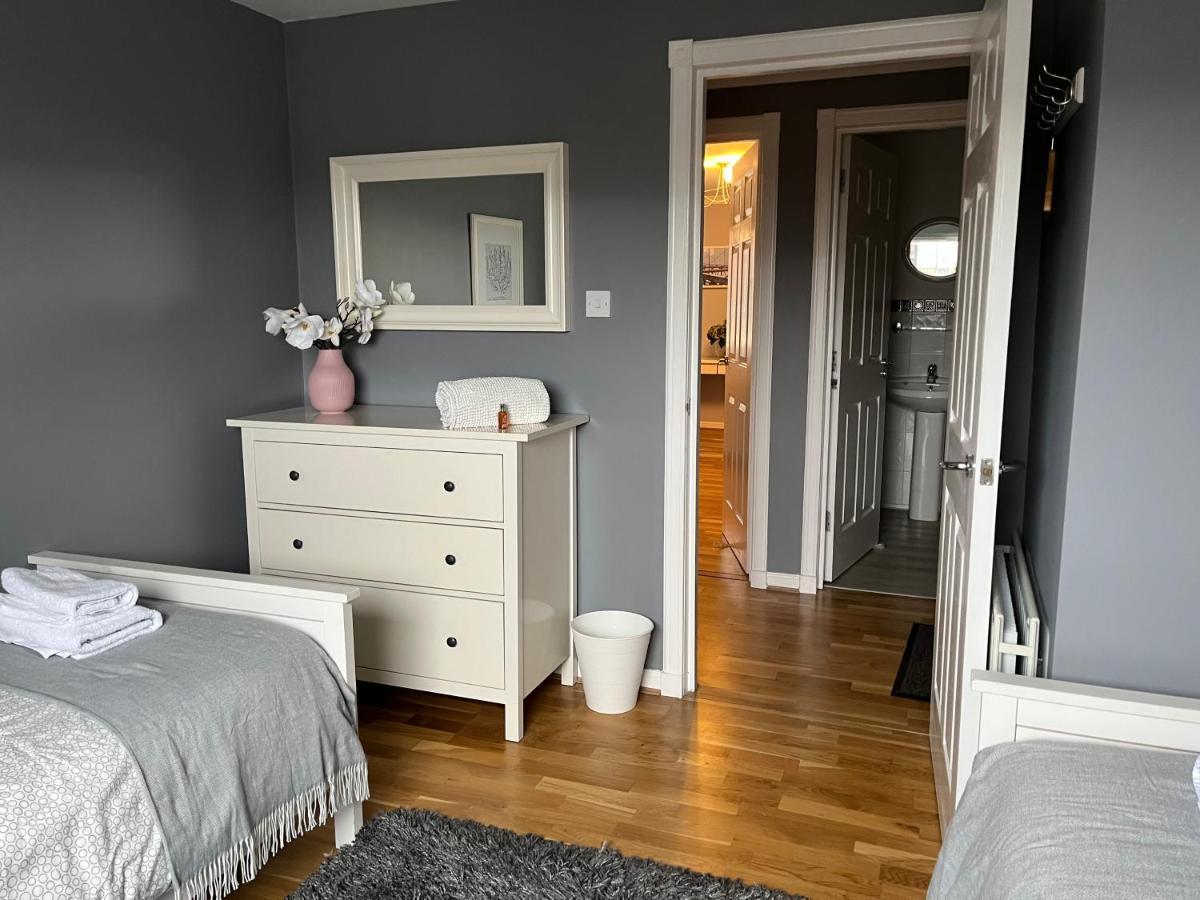 Flat Two, 212 Eaglesham Road, East Kilbride, Glasgow Bagian luar foto