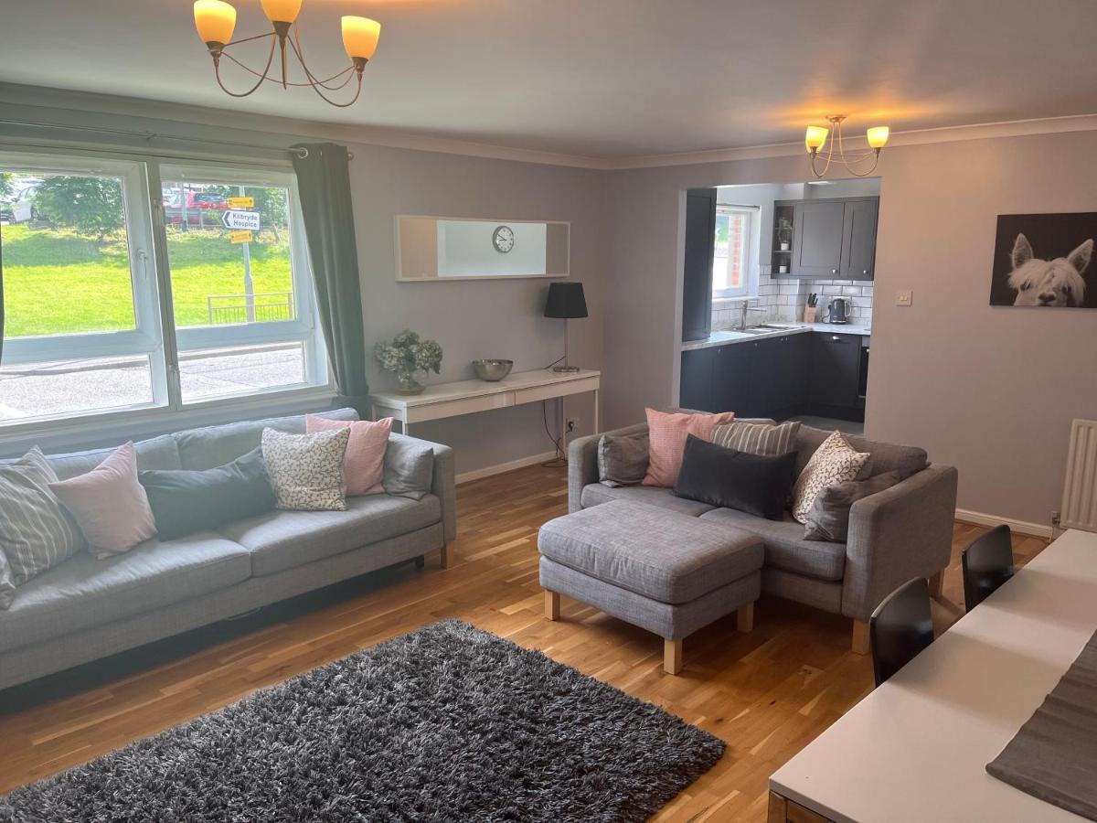 Flat Two, 212 Eaglesham Road, East Kilbride, Glasgow Bagian luar foto